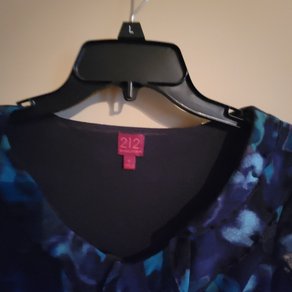 Shirt - Picture 3 of 4